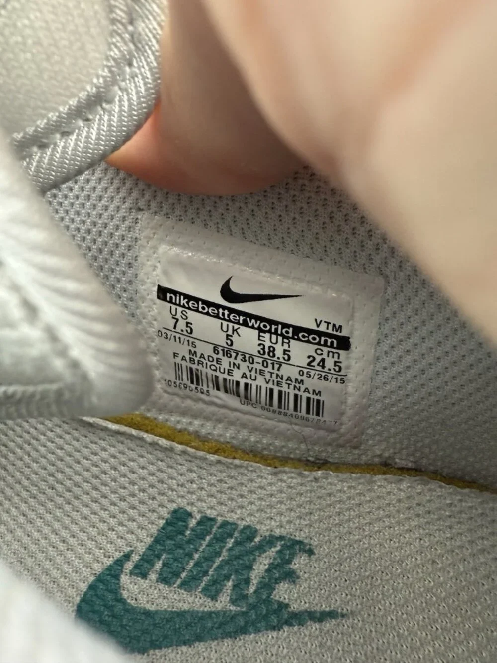 NIKE Air Max 90 Essential Emerald 616730-017 Size 7.5 US Sneakers